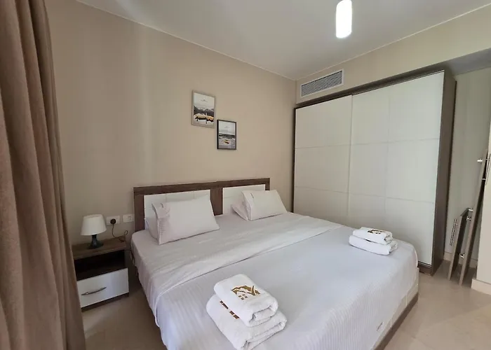 Mangroovy Serene Poolside Escape Cozy 2br Wz Games الغردقة