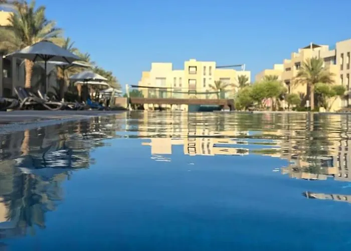 Appartement Mangroovy Serene Poolside Escape Cozy 2br Wz Games